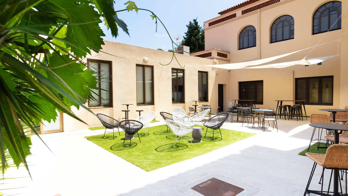 campus-nsa-outdoor